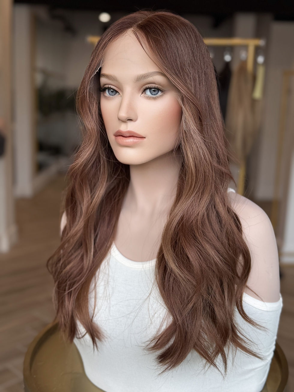 Thumbnail: Lennox 23” Wig (XS)