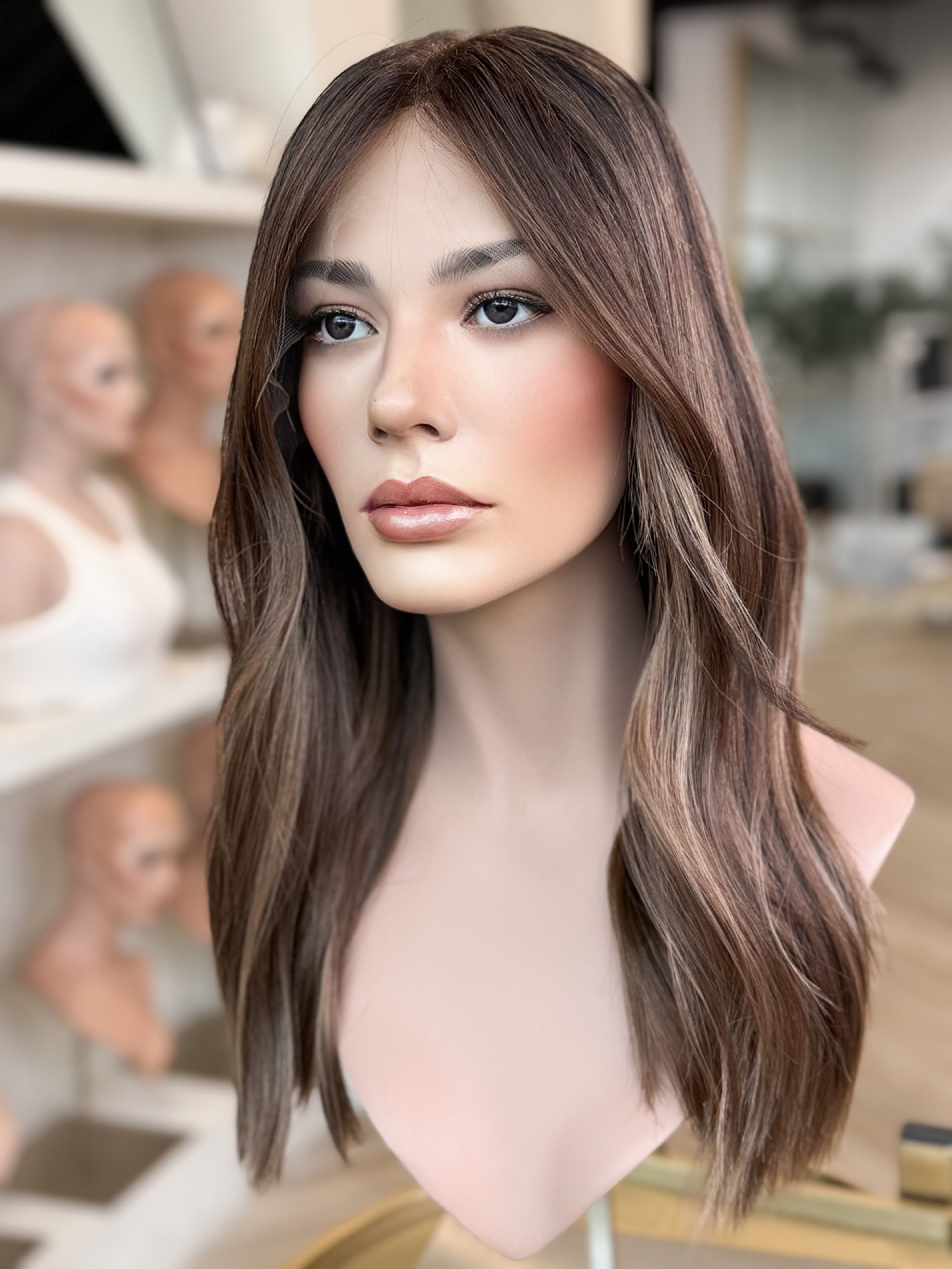 | Astin | 21” Wig (S)