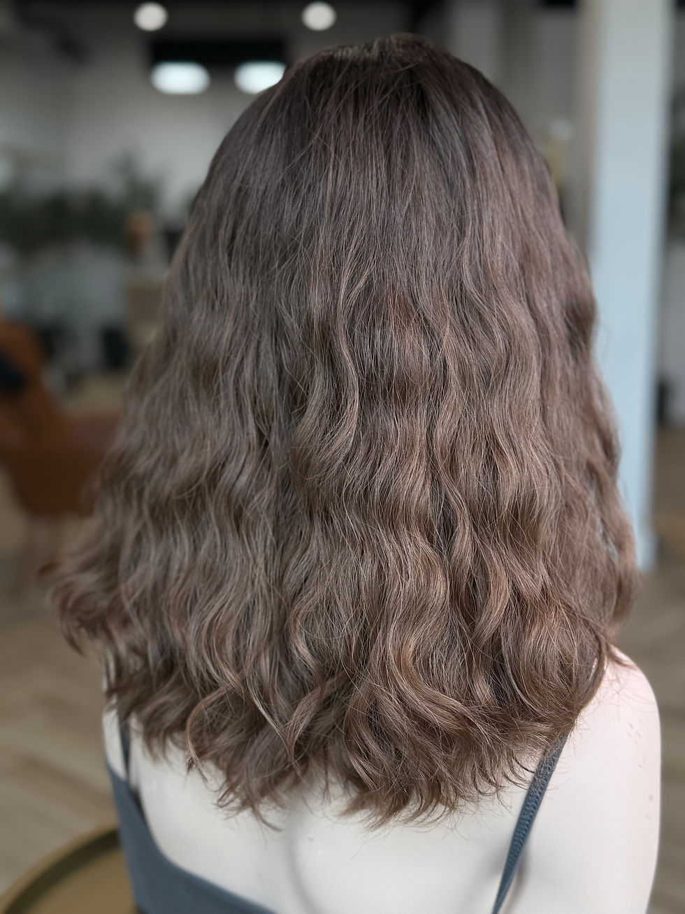 Thumbnail: Juliette 18” Wavy Wig (S)