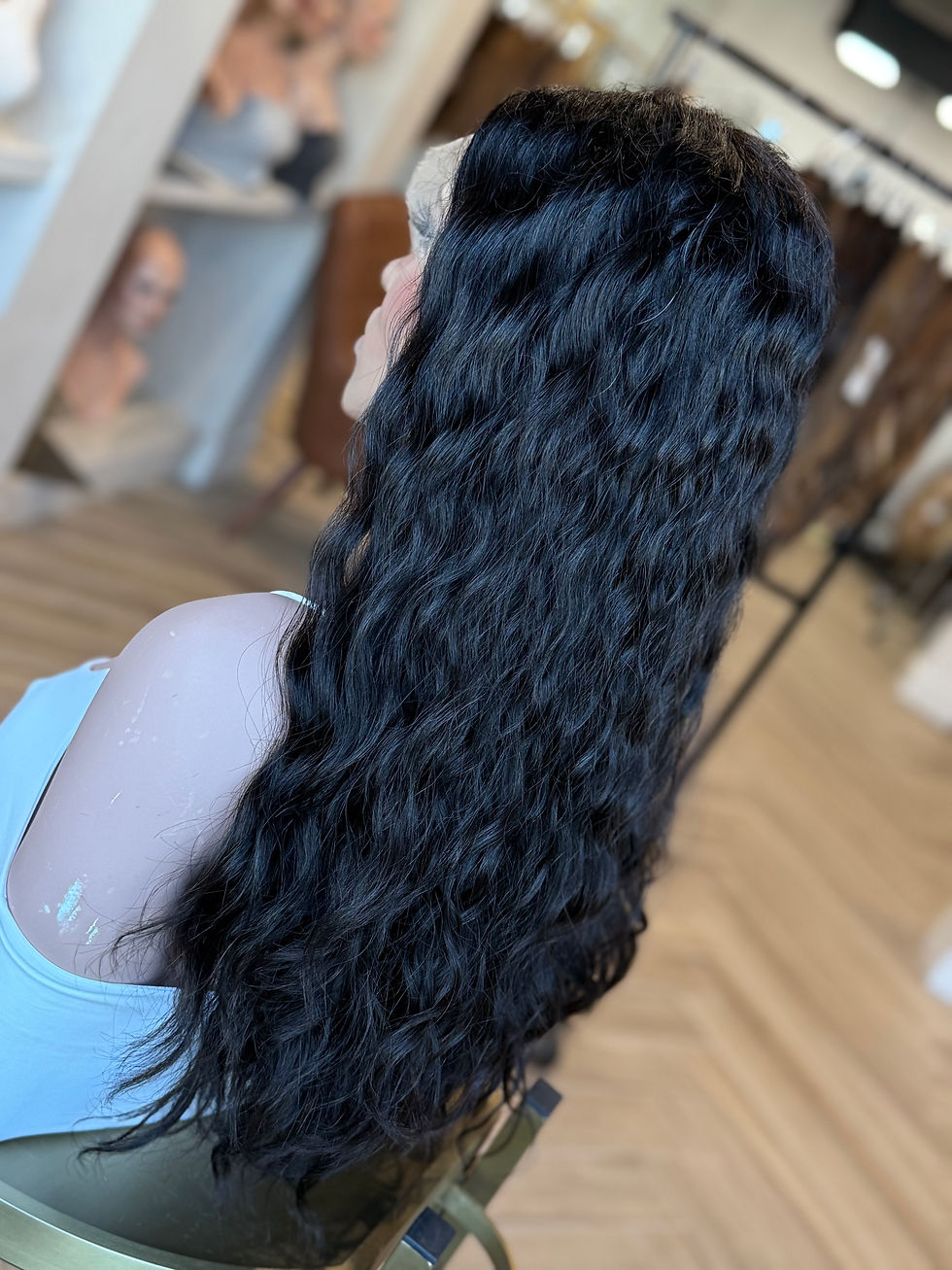 Thumbnail: Jasmine 25” Wavy Wig (S)