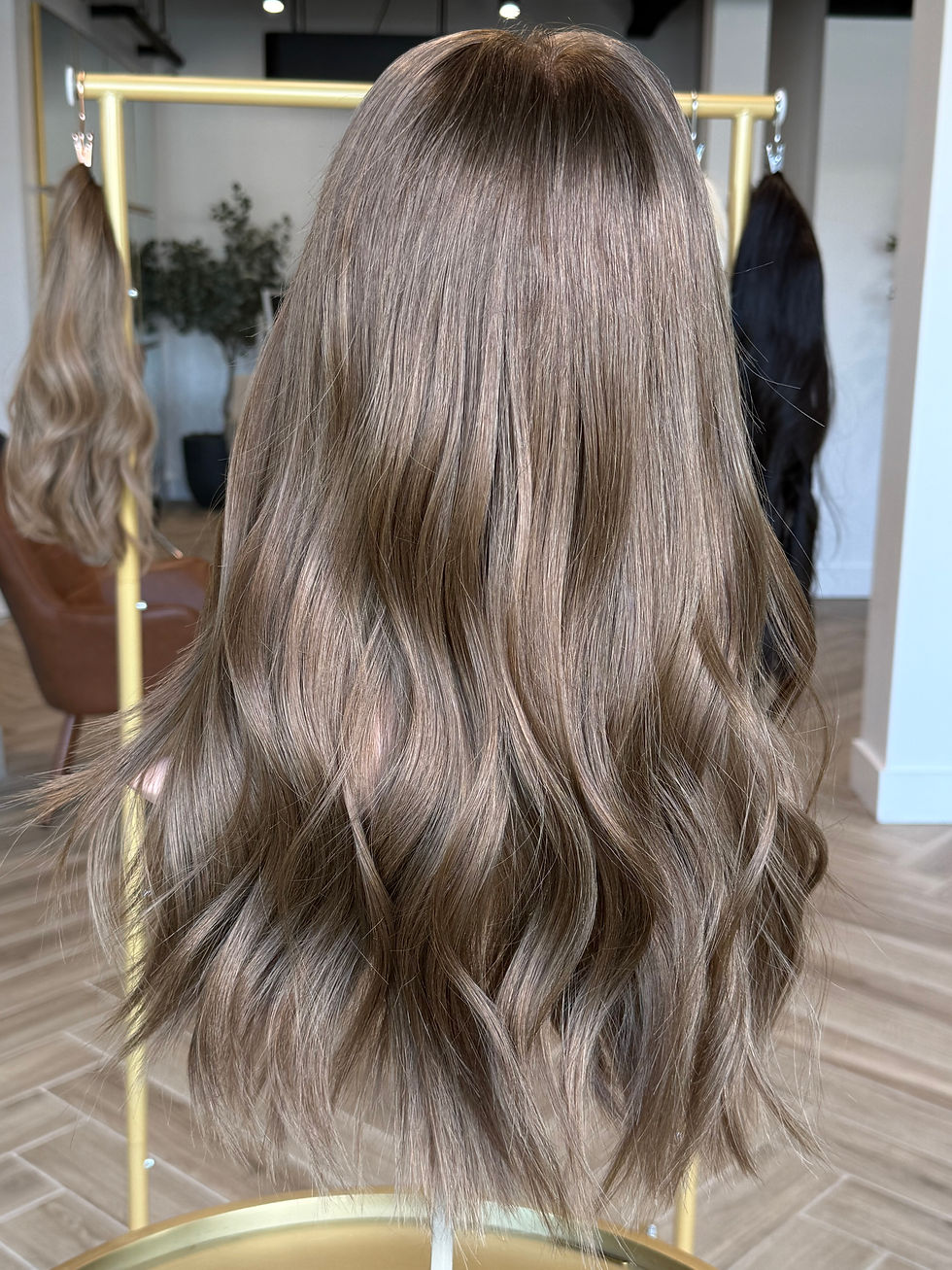 Thumbnail: Cooper 20” Wig (XS)