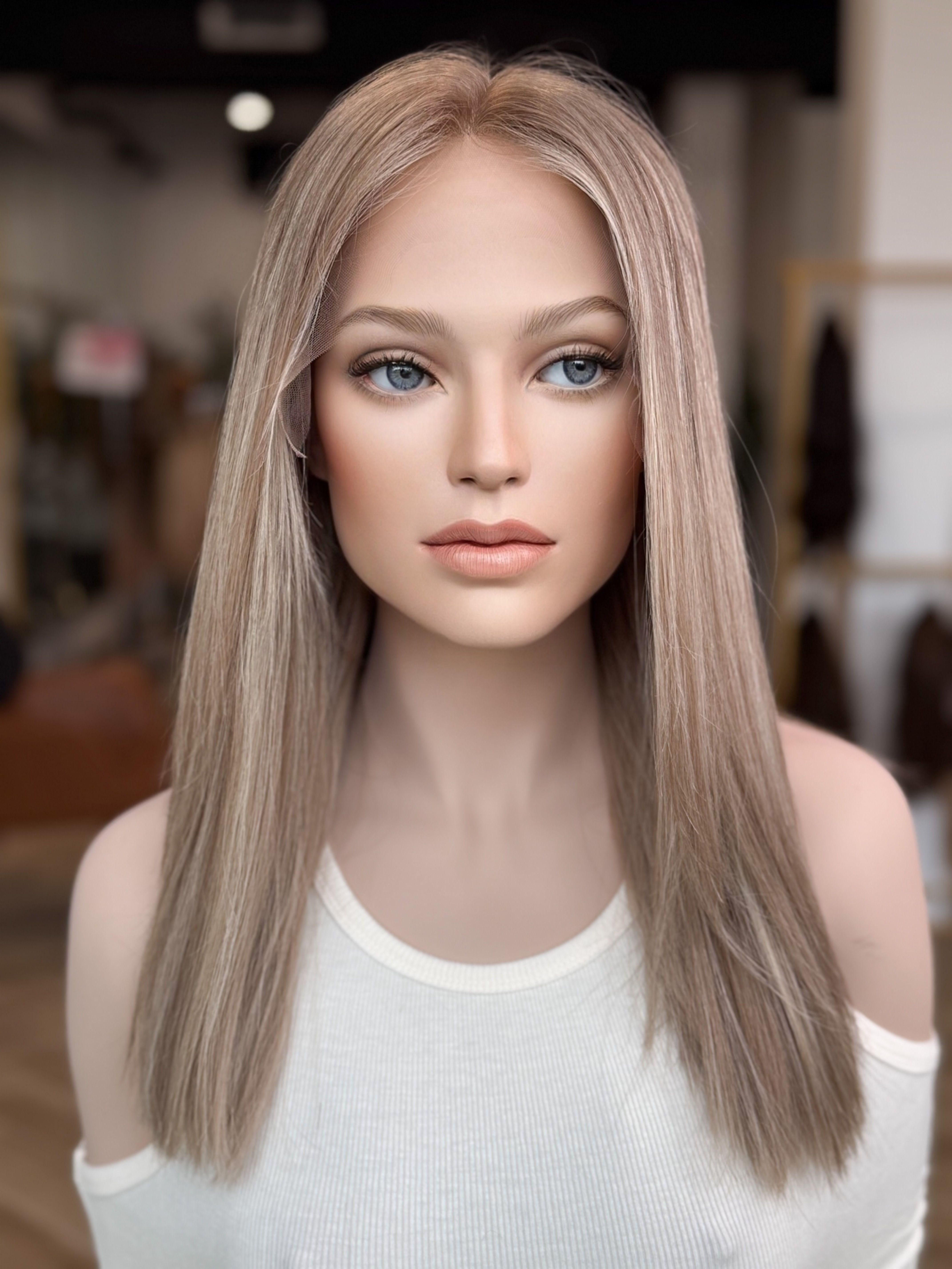 Alexis 20” Wig (S)