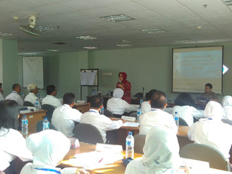 Ceramah umum Kebijakan Pengembangan SDM dan Sertifikasi Profesi