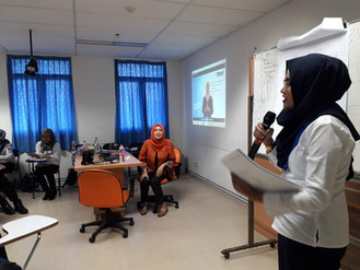Diklat Sekretaris Angkatan V Senin 22 April 2019 Nara Sumber Dra. Ihsanira Dhevina M.A. Kemendagri M