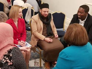 UPF-UK Young Achievers Meet to Brainstorm