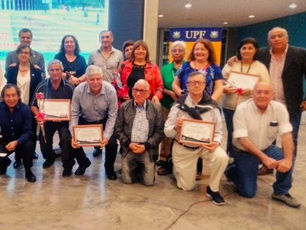 Argentine Couples Honored for 25 Years of Marriage