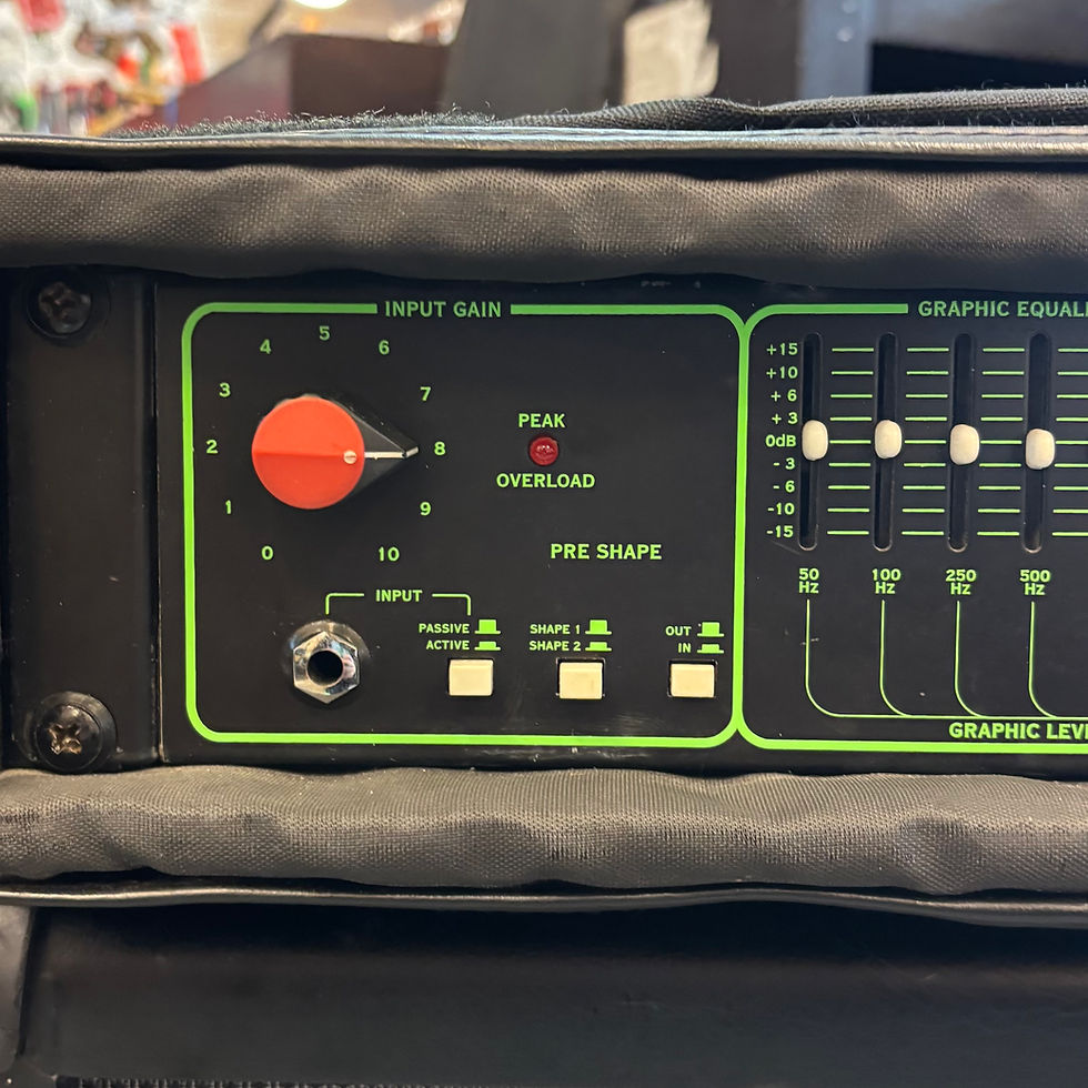 Thumbnail: Trace Elliot GP7 SM 300 Bass Head
