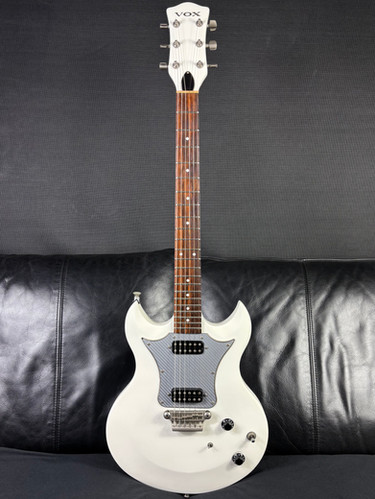 VOX sdc-22 ホワイトエレキギター VOX sdc-22 ホワイトエレキギター VOX SDC-1 Mini Electric Guitar