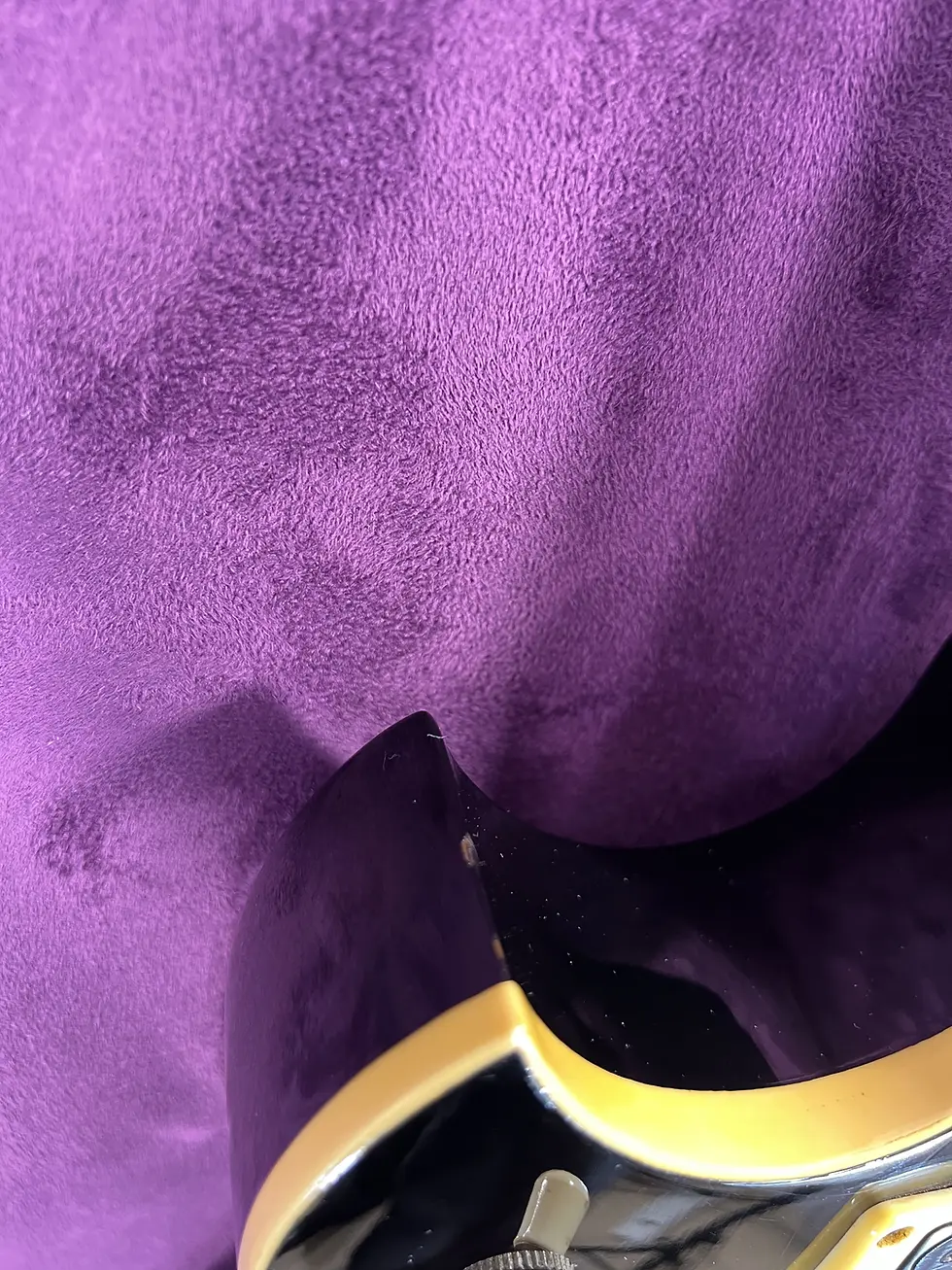 Thumbnail: 1981 Yamaha SG-600 back view mahogany set-neck agathis body