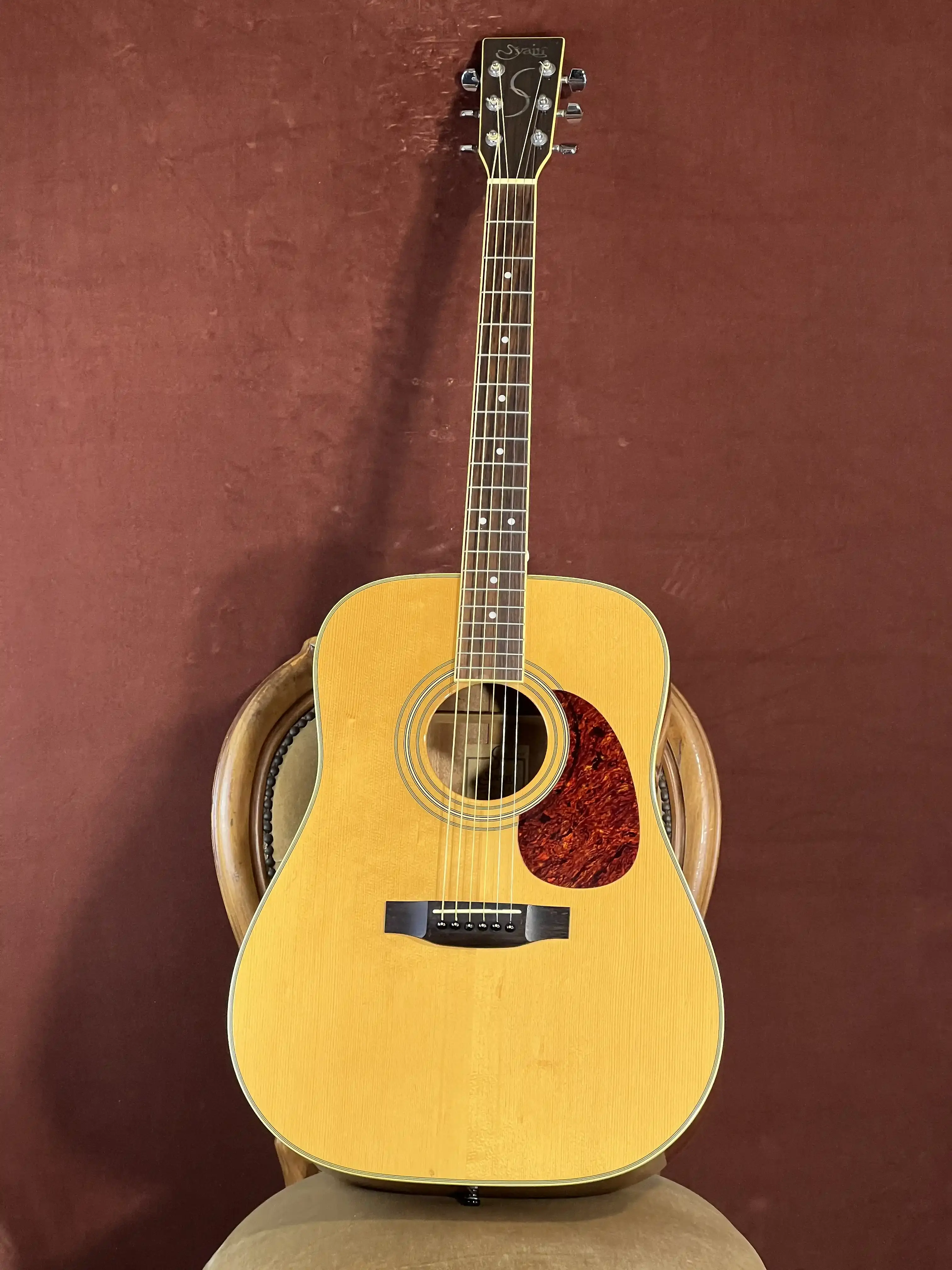 S.Yairi YD-28N acoustic front view