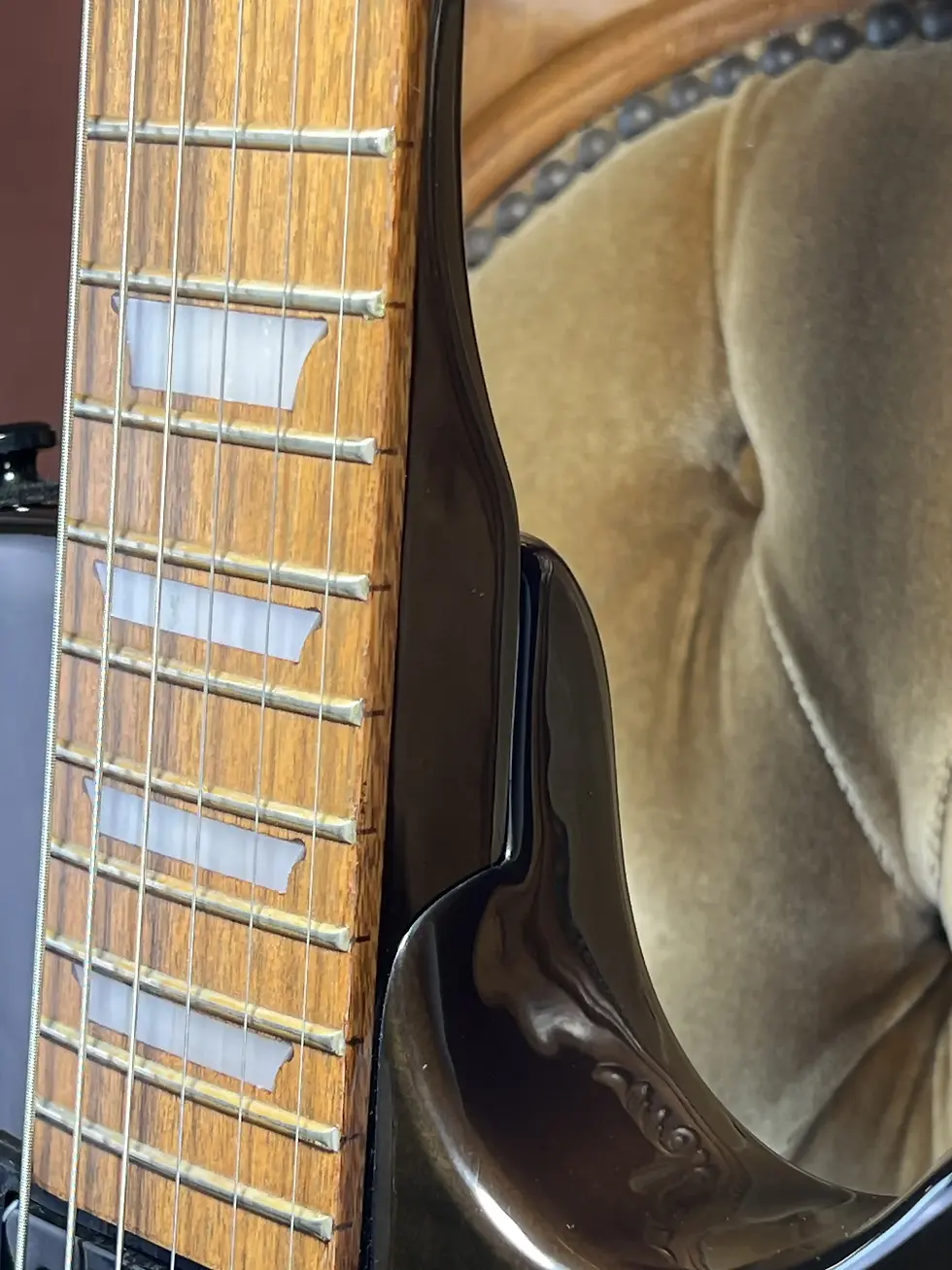 Thumbnail: Tokai Love Rock ALS-36 rosewood fingerboard trapezoid inlays