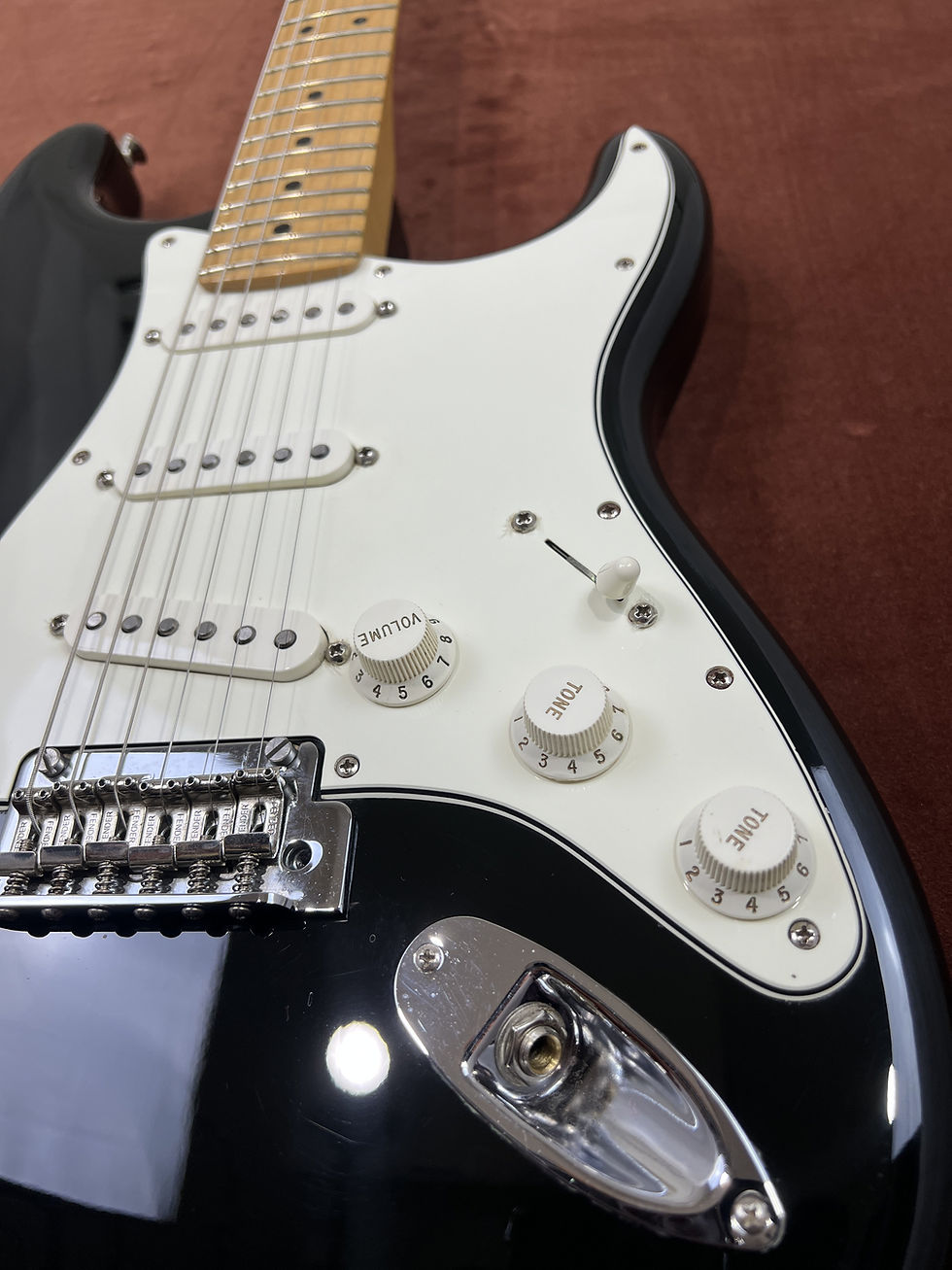 Thumbnail: Fender Player Strat alder body black gloss finish