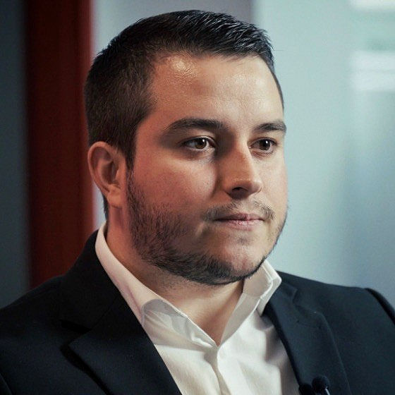 Vitor Pompei - Brazilian Entreprenuer _edited.jpg