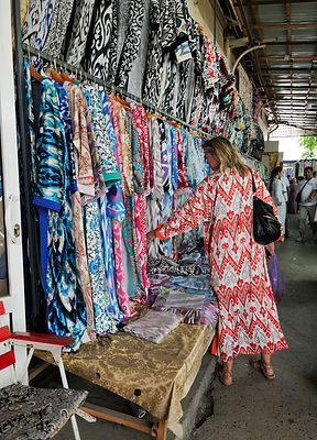 Bazaar_Tasjkent_L1200438.jpg