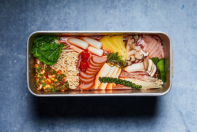 budai-jjigae-2_edited.jpg