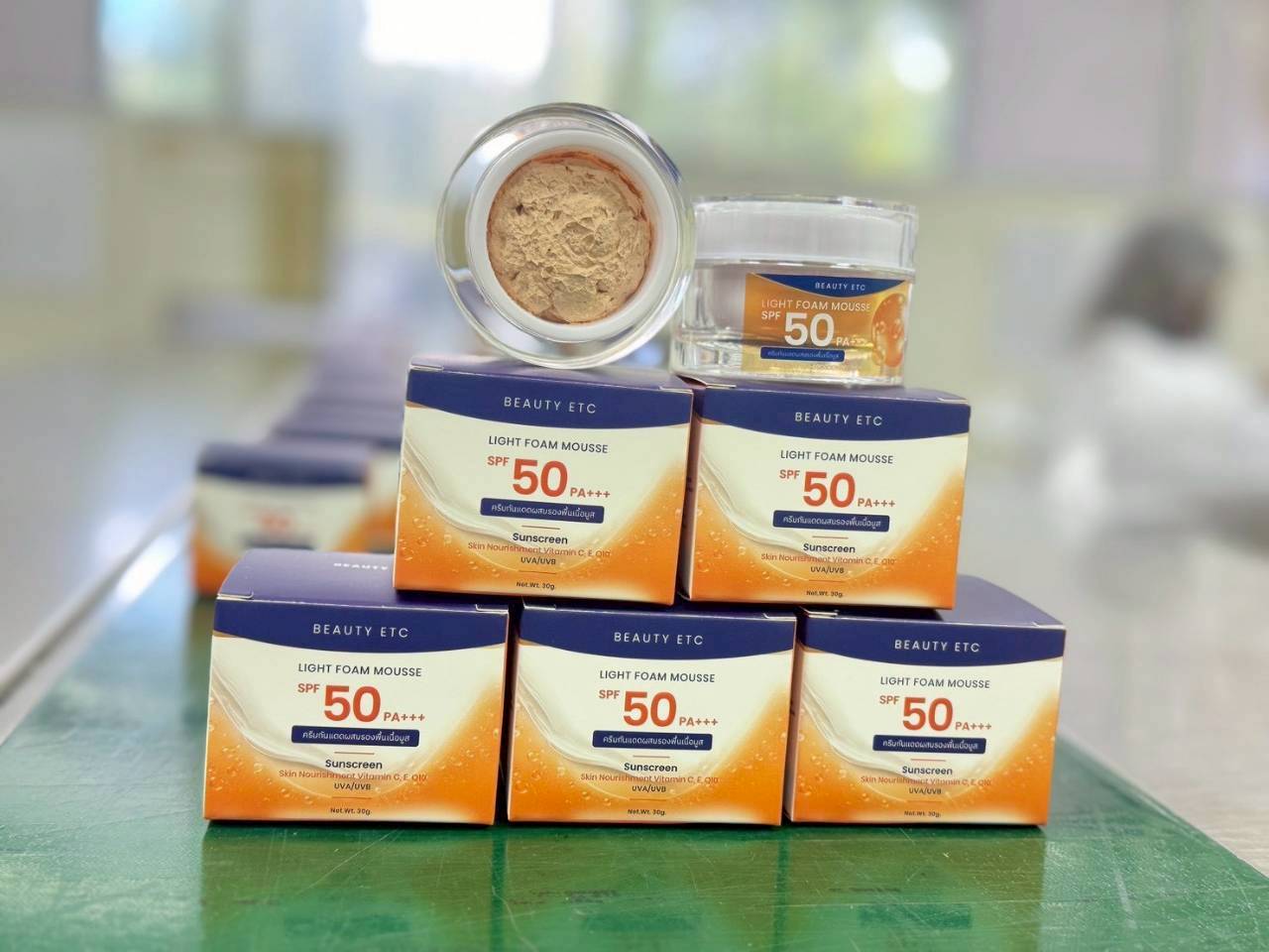 ผลิตภัณฑ์ครีมมูส Beauty ETC พร้อมกล่องบรรจุภัณฑ์
