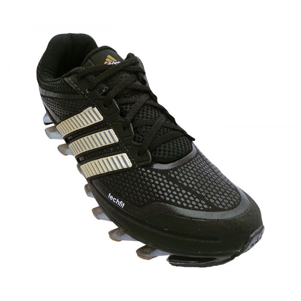 Tênis Adidas Springblade Preto e Dourado