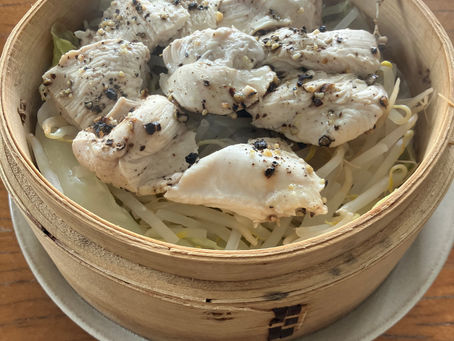 鶏胸肉のセイロ蒸し