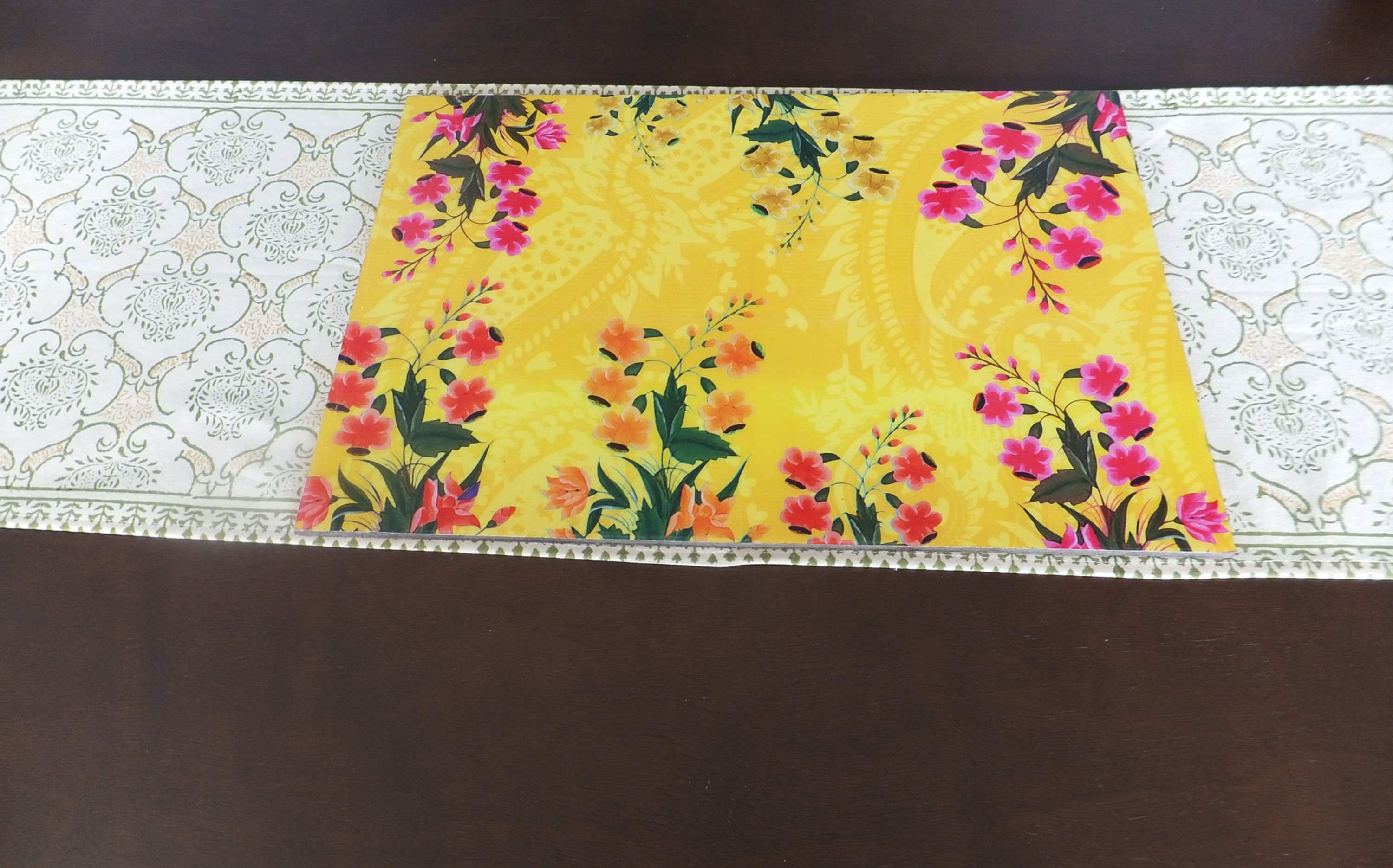Wooden Multi floral Placemats 6 pc set