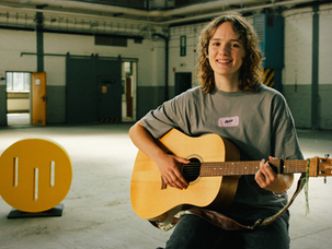 ACOUSTIC SESSION: FINJA REGER