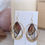 Miniature : Boucles d'oreilles beige rosé, ailes de papillon