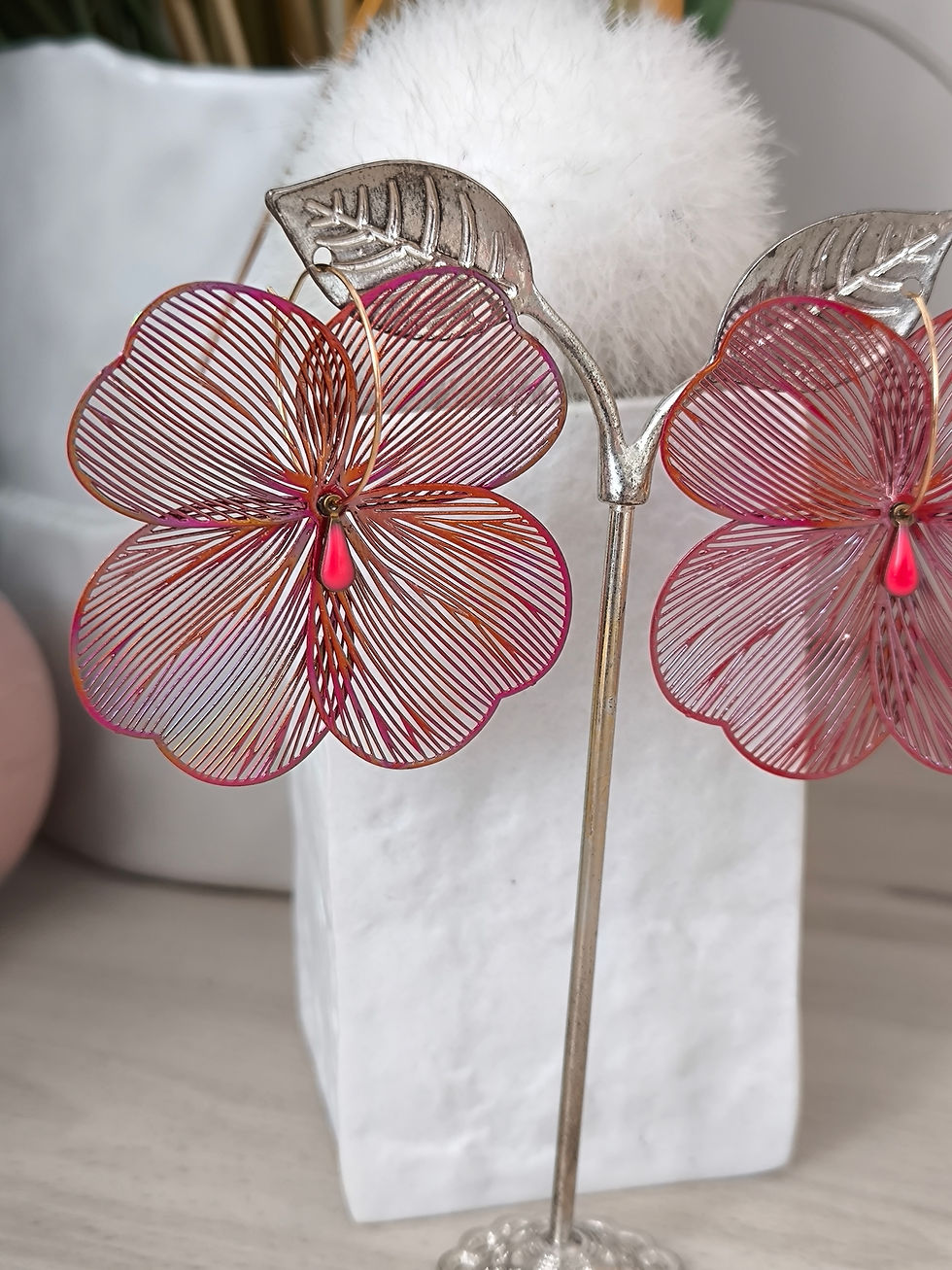 Miniature : boucles d'oreilles créoles grosse fleur