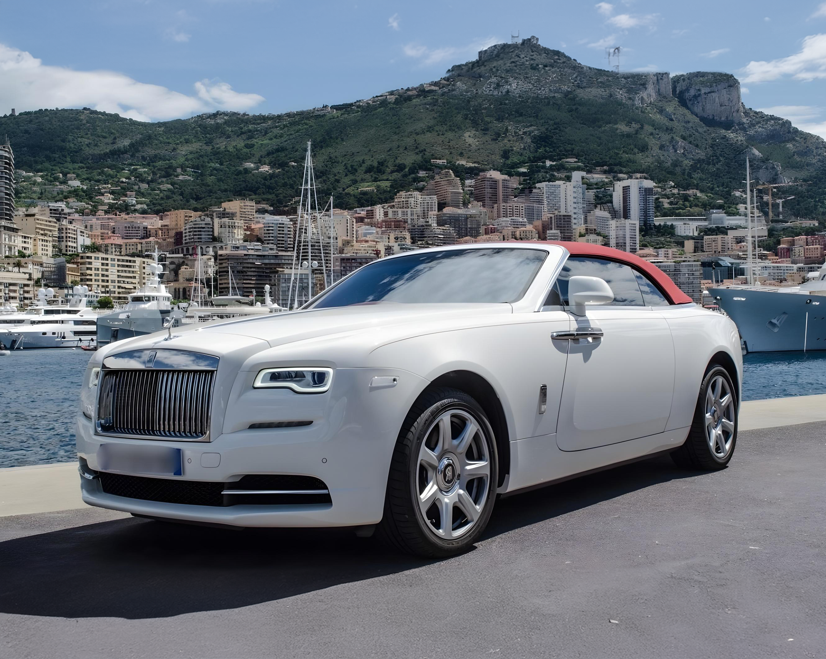 Location Rolls Royce Dawn à Saint-Tropez