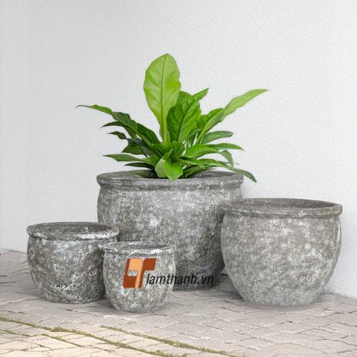 Rustic Planters with Bubble Glazed 
