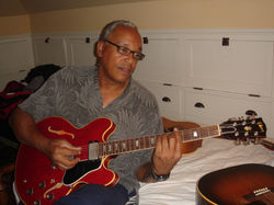 ES-335 - Highland House