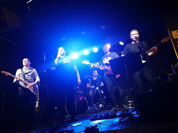 présentation des membres du groupe d-xit