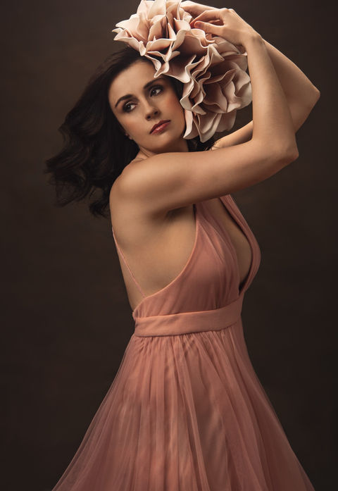 london-vine-studios-fine-art-self-portrait-rebecca-griffin-portrait-artist-johnson-city-tn