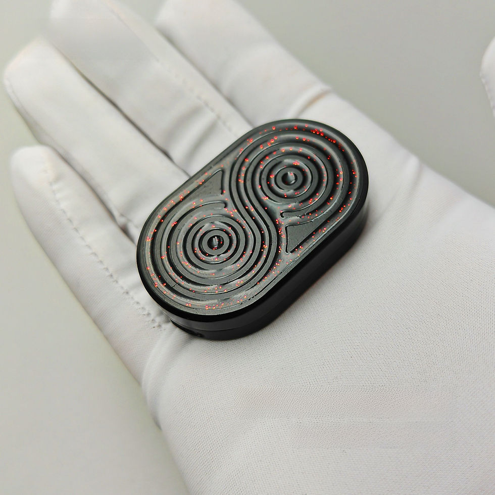 Metal push card fidget toy with clicking buttons
