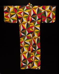 MEISEN KIMONO
Japan
1910-1950s
Meisen silk, plain weave, stencil-printed warp & weft
H 62 in x W 50.5 in