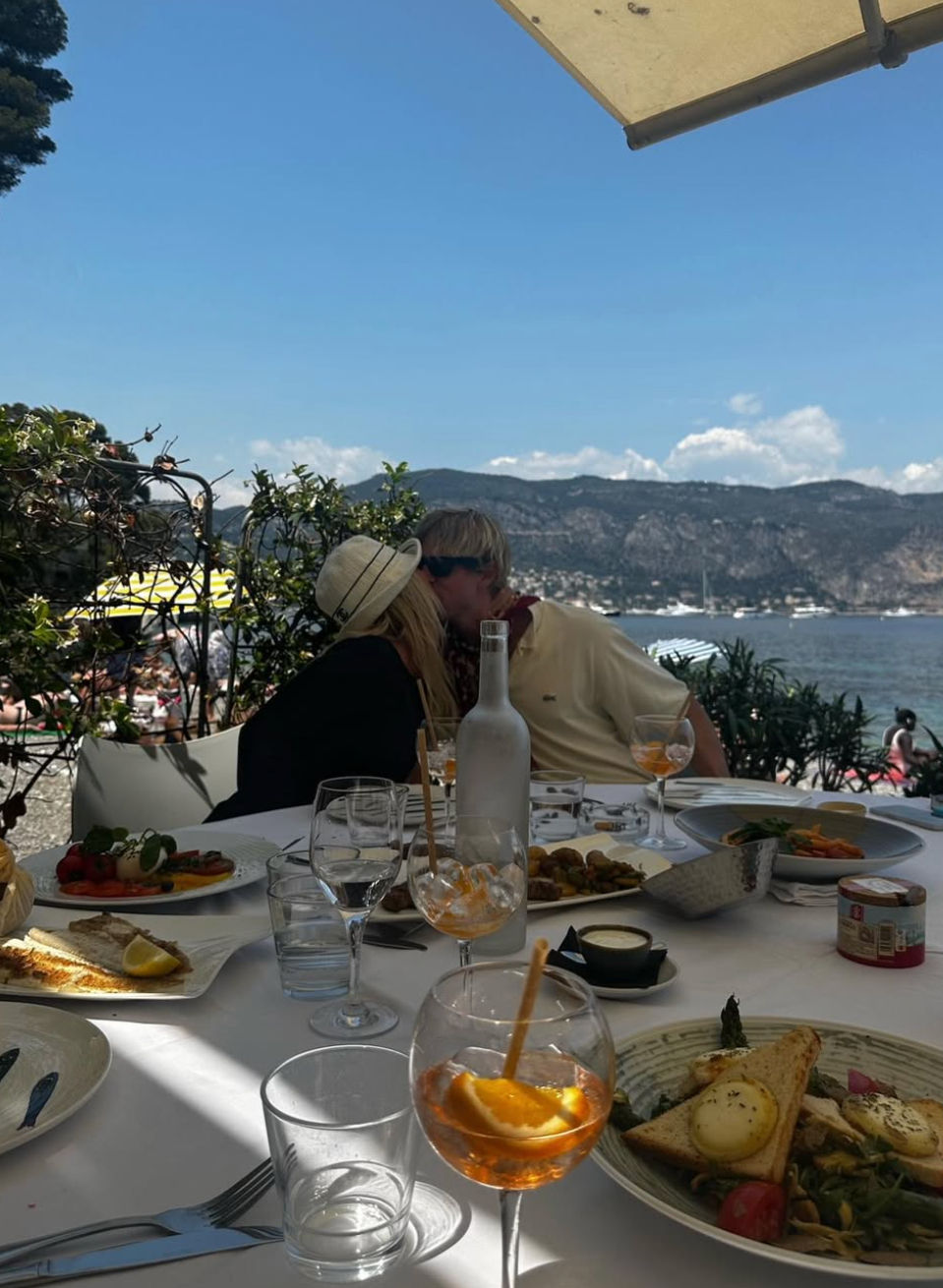 Screen Shot 2025-06-03 at 4.03_edited.jpg