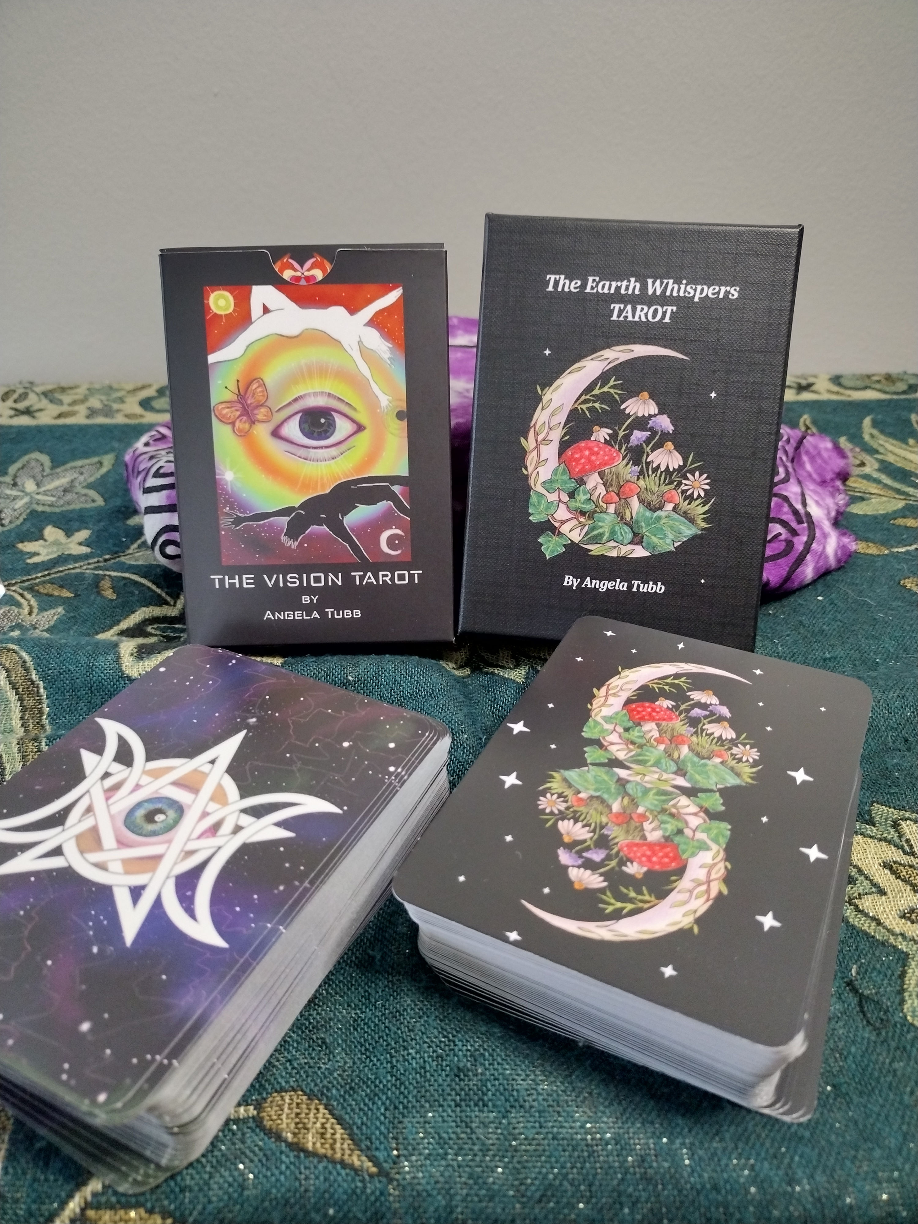 The Earth Whispers and Vision Tarot by Angela Dubbs limited edition