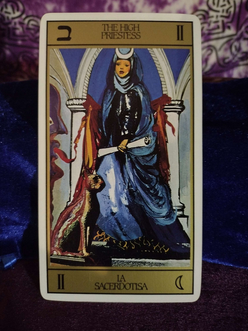 Thumbnail: Tarot Universal Dali 1984 Gold Velvet Box