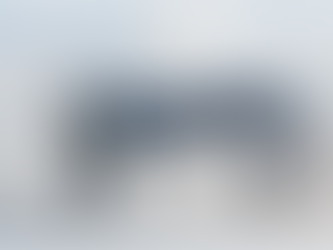 Looking Elegant and Chic in Jeans This Autumn