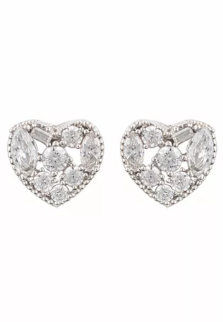 Heart Sparkling Earrings £35