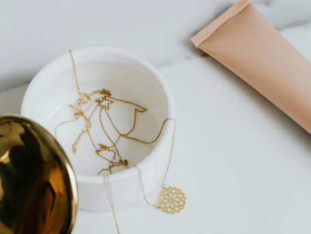 How To Wear Several Necklaces Without Getting Them Tangled