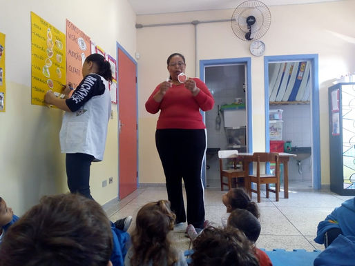 Infantil II B - Salada de frutas