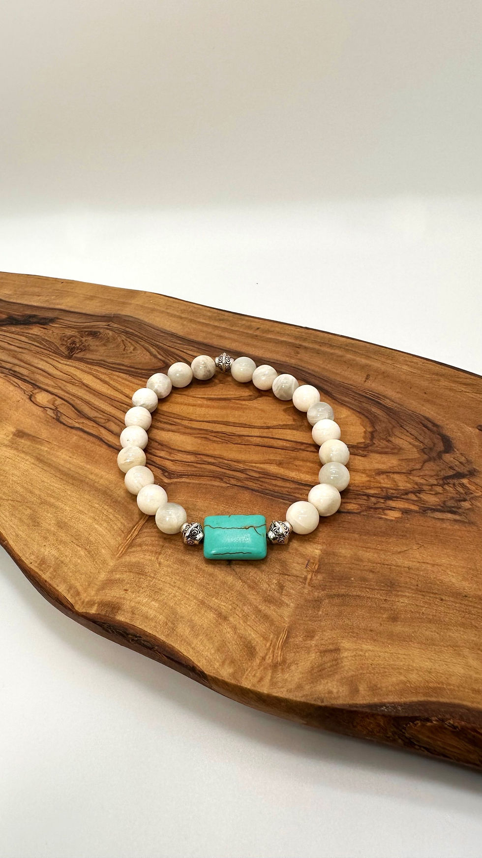 Thumbnail: Turquoise in Moonstone