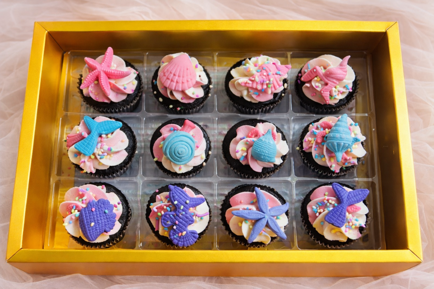 Dozen Mini cupcakes Ocean theme