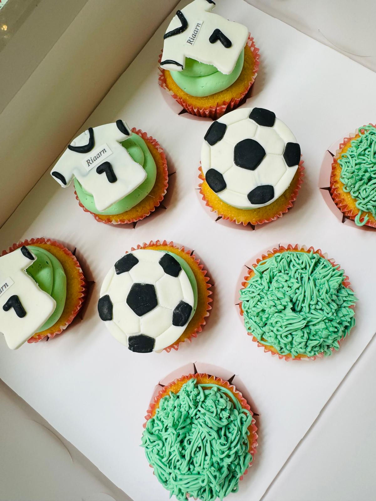 Football theme box of 6 cupcakes