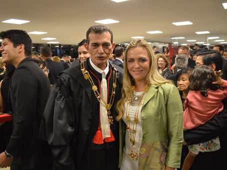 Celina Leão é condecorada