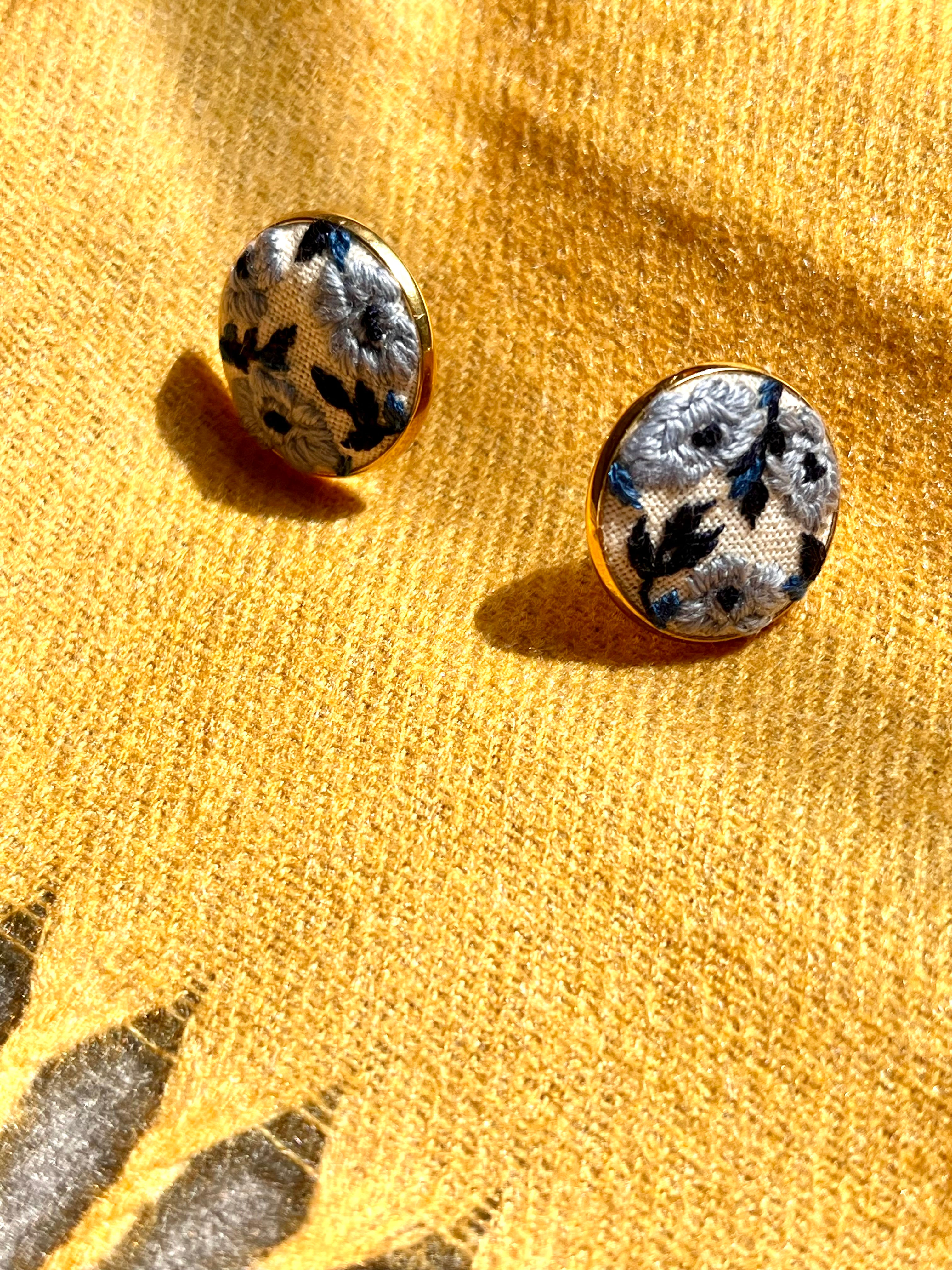 Blue spring stud earrings