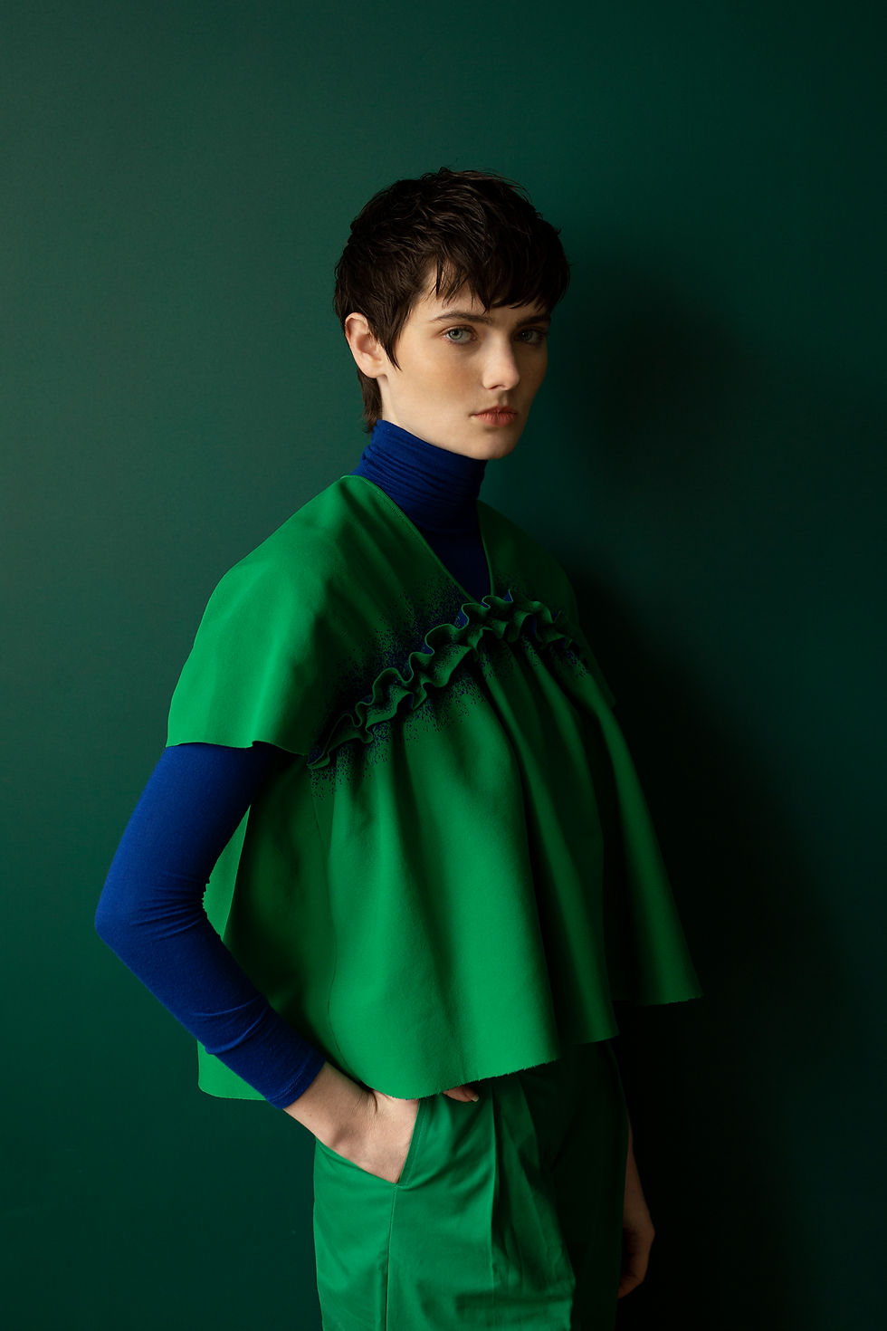 Thumbnail: Ruffle Trims V-neck Knit Top