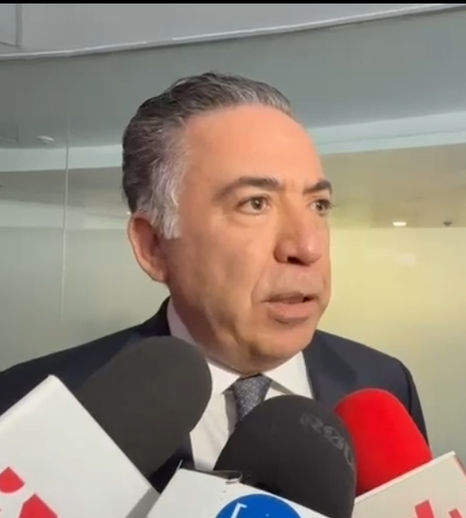 Senador de MORENA advierte que Gobernadora Maru Campos podría estar incurriendo en otro delito 