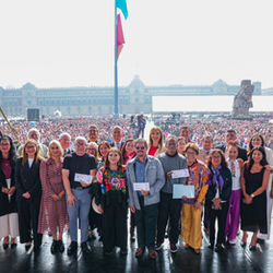 Clara Brugada realizó la última entrega del programa hombres bienestar; se alcanza la meta de 77 mil beneficiarios de 2025