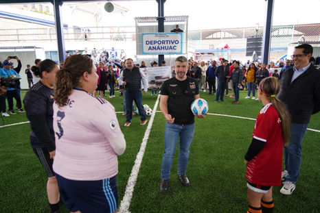El alcalde de Miguel Hidalgo rehabilitó el deportivo, el CENDI y el gimnasio Anáhuac, en el barrio de Santa Julia