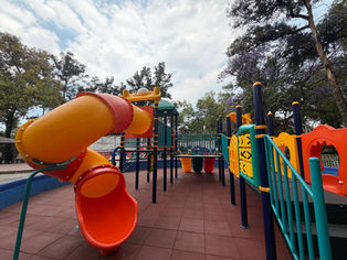 Alcaldía Cuauhtémoc recupera parque Pípila y mejora banquetas en vista alegre